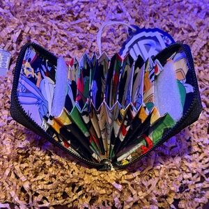 Loungefly Looney Tunes Accordion Wallet Cardholder
